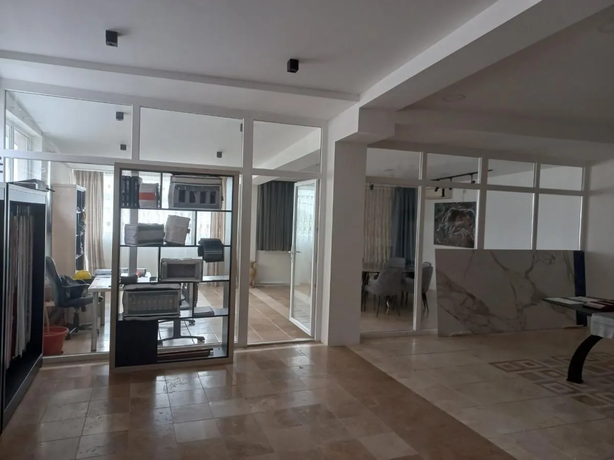 Rent, office space, 274m², Bele Vode, Beograd