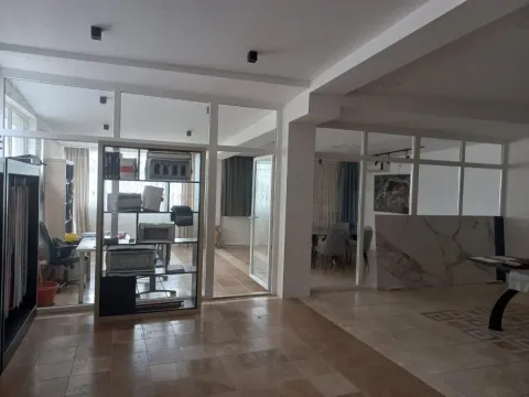 Rent, office space, 274m², Bele Vode, Beograd - image 2