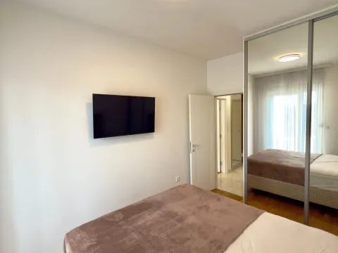 Rent, one bedroom apartment, 48m², Zabjelo, Podgorica - image 9