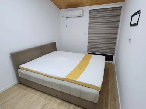 Izdavanje, jednosoban stan, 43m², Dalmatinska ulica, Podgorica - image 5