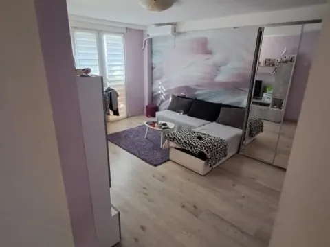 Sale, two bedroom apartment, 51m², Banatić, Novi Sad Sve Podlokacije - image 2