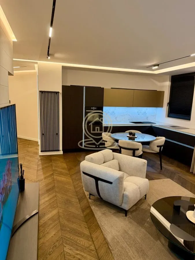 Prodaja, trosoban stan, 82m², Savski Venac, Beograd