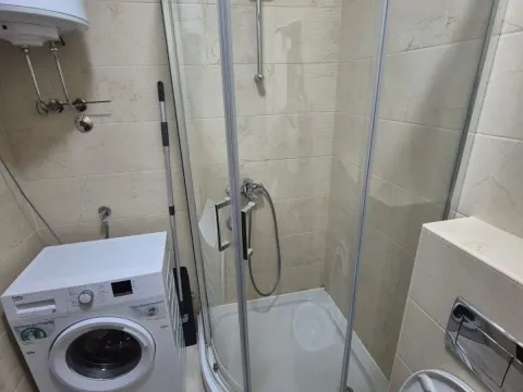 Sale, one bedroom apartment, 42m², Bečići, Budva - image 5