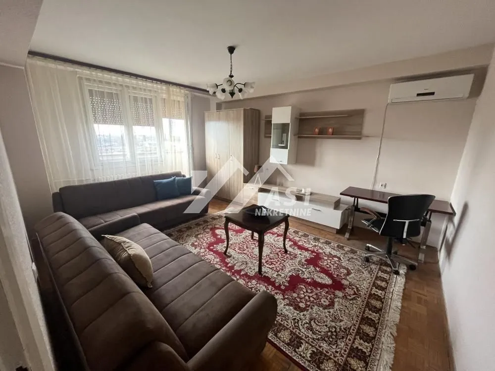 Izdavanje, dvosoban stan, 52m², Rotkvarija, Novi Sad Sve Podlokacije