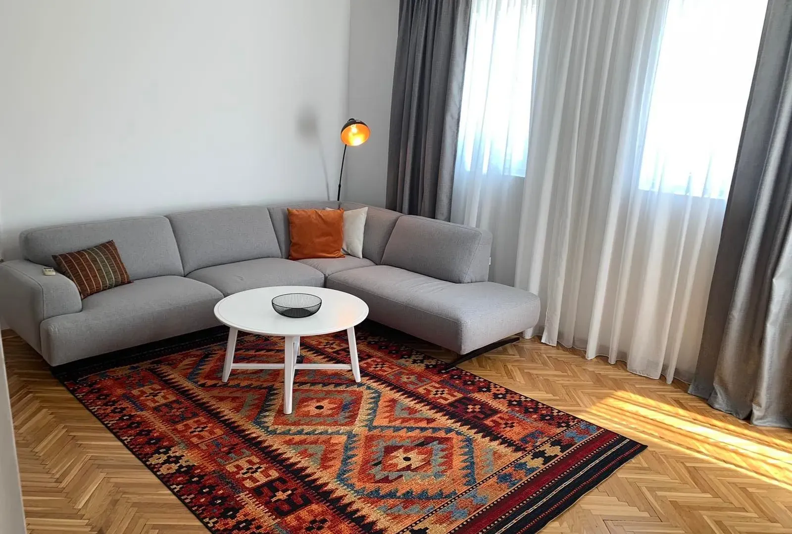 Rent, house, 250m², Zagorič, Podgorica