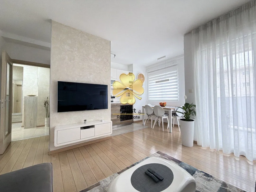 Prodaja, trosoban stan, 72m², City Kvart, Podgorica