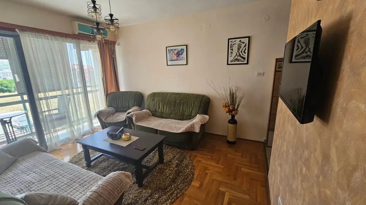 Rent, one bedroom apartment, 41m², Kod Big Fashion-a, Podgorica