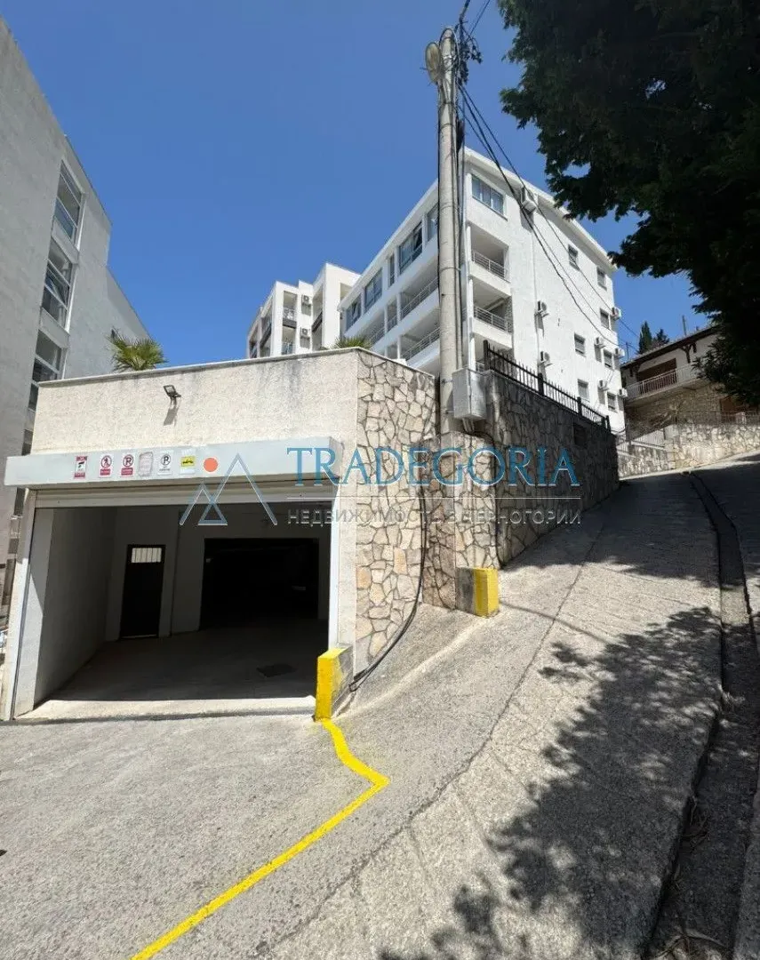 Prodaja, dvosoban stan, 81m², Dobra Voda, Bar