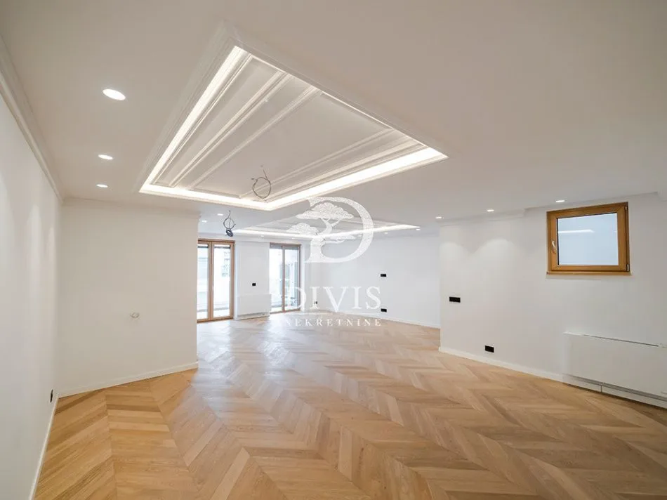 Prodaja, trosoban stan, 189m², Vračar Hram, Vračar Sve Podlokacije