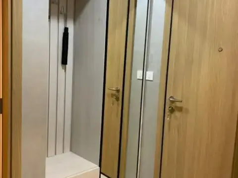 Izdavanje, dvosoban stan, 70m², New City, Podgorica - image 8