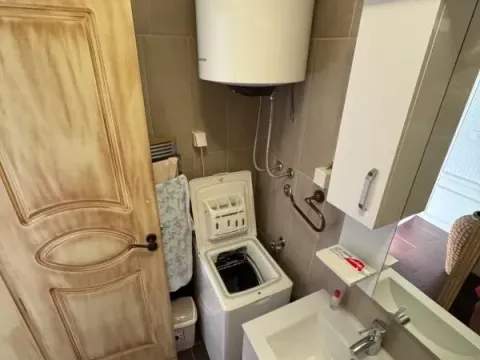 Sale, one bedroom apartment, 50m², Petrovac, Budva - image 3