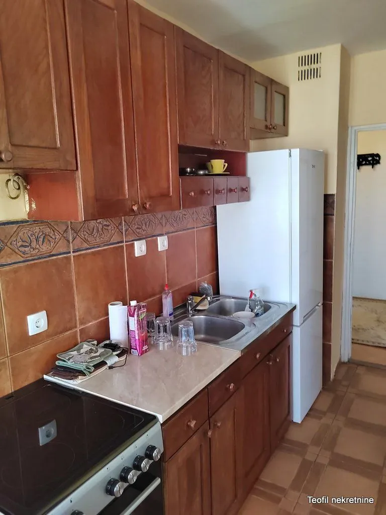 Sale, four bedroom apartment, 107m², Kalenić Pijaca, Vračar Sve Podlokacije