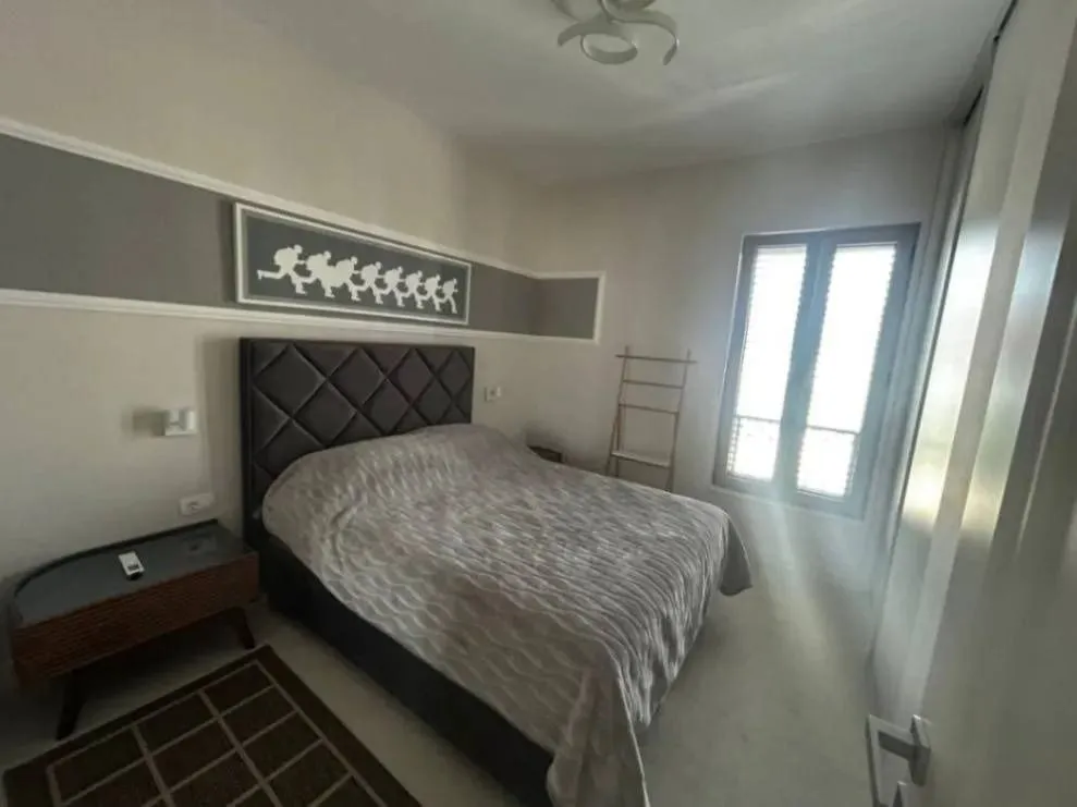Prodaja, dvosoban stan, 85m², Seljanovo, Tivat