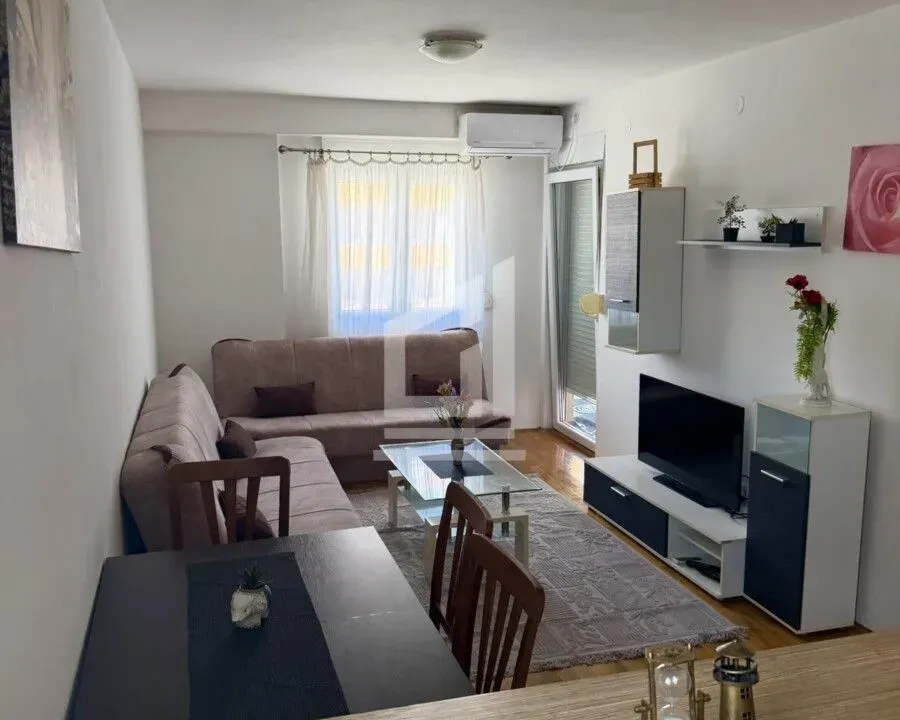 Rent, one bedroom apartment, 40m², Krivi Most, Podgorica