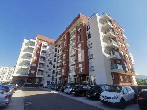 Rent, apartment, 70m², Stari Aerodrom, Podgorica - image 17