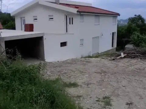 Sale, house, 387m², Virpazar, Bar - image 2