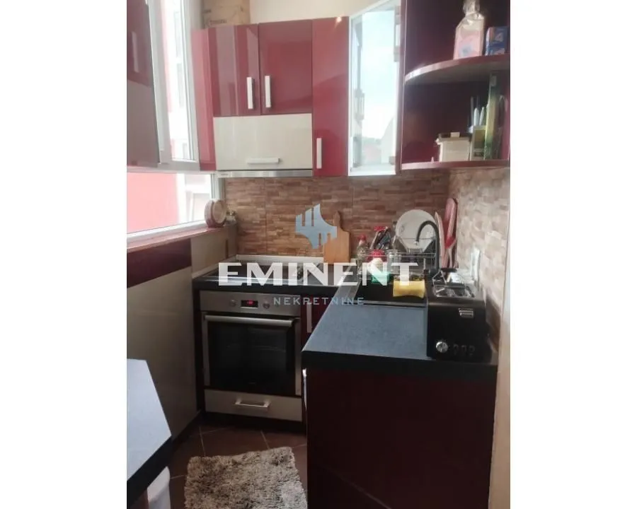 Rent, three bedroom apartment, 60m², Vukov Spomenik, Zvezdara Sve Podlokacije