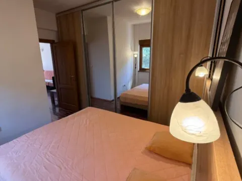 Sale, one bedroom apartment, 49m², Petrovac, Budva - image 2