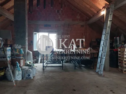 Sale, house, 146m², Velika Ivanča, Mladenovac - image 16