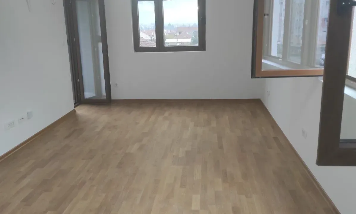 Prodaja, dvosoban stan, 56m², Stari Aerodrom, Podgorica