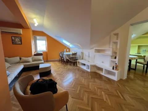 Prodaja, trosoban stan, 89m², Grbavica, Novi Sad Sve Podlokacije