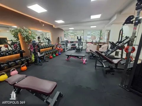 Rent, office space, 140m², Cvetkova Pijaca, Zvezdara Sve Podlokacije - image 12