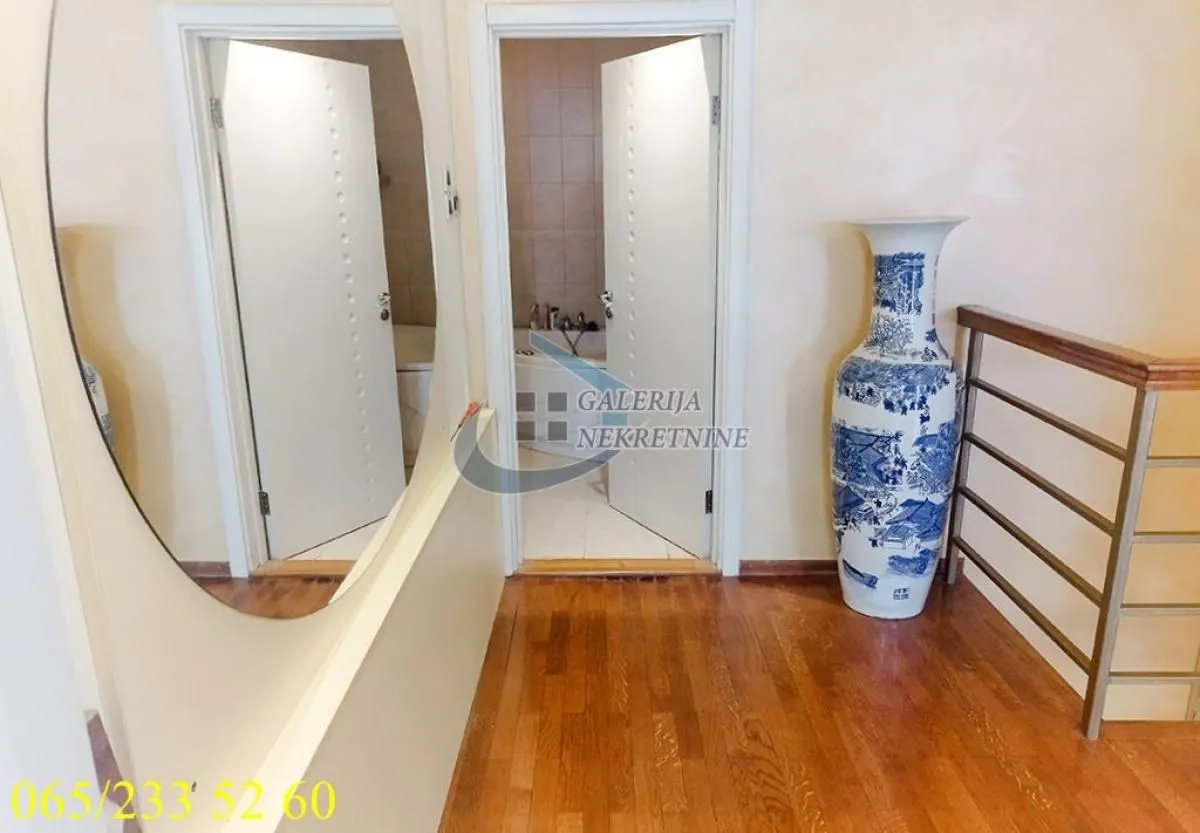 Sale, four bedroom apartment, 142m², Savski Venac, Beograd