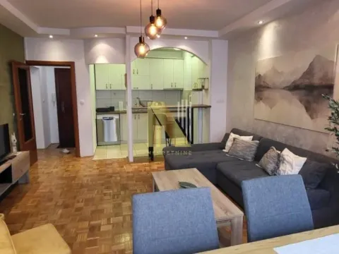 Izdavanje, dvosoban stan, 51m², Sajmište, Novi Sad - image 8