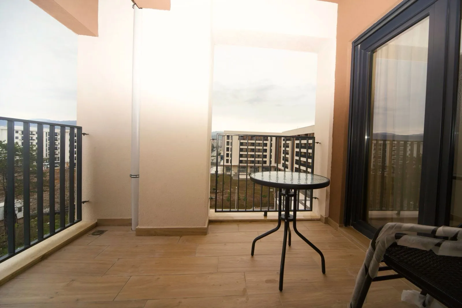 Izdavanje, trosoban stan, 104m², City Kvart, Podgorica