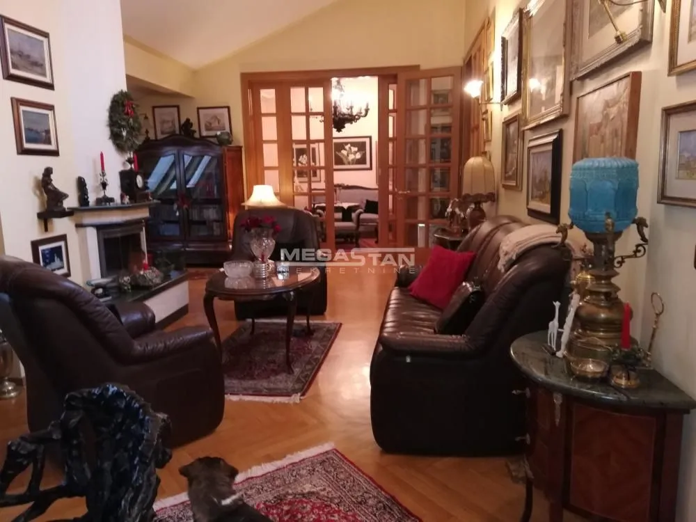 Sale, four bedroom apartment, 164m², Stari Grad, Beograd