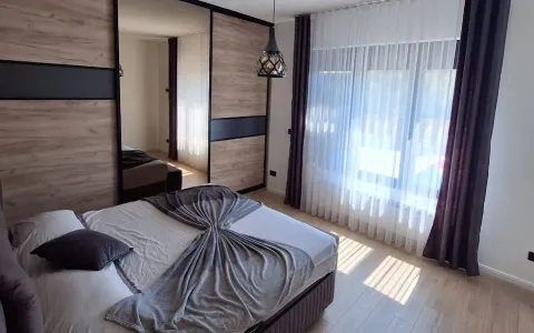 Izdavanje, kuća, 250m², Bartula, Bar - image 6