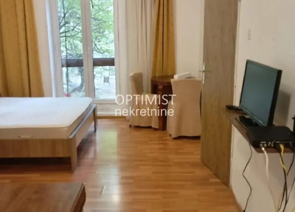 Prodaja, jednosoban stan, 32m², Stari Grad, Beograd