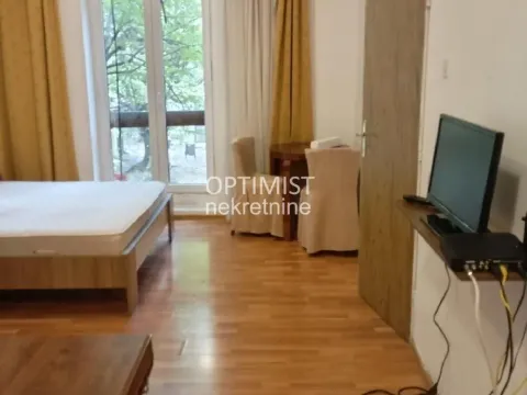 Prodaja, jednosoban stan, 32m², Stari Grad, Beograd