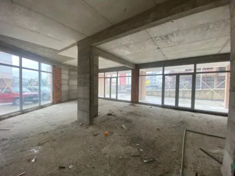 Izdavanje, poslovni prostor, 90m², Ljubović, Podgorica - image 10