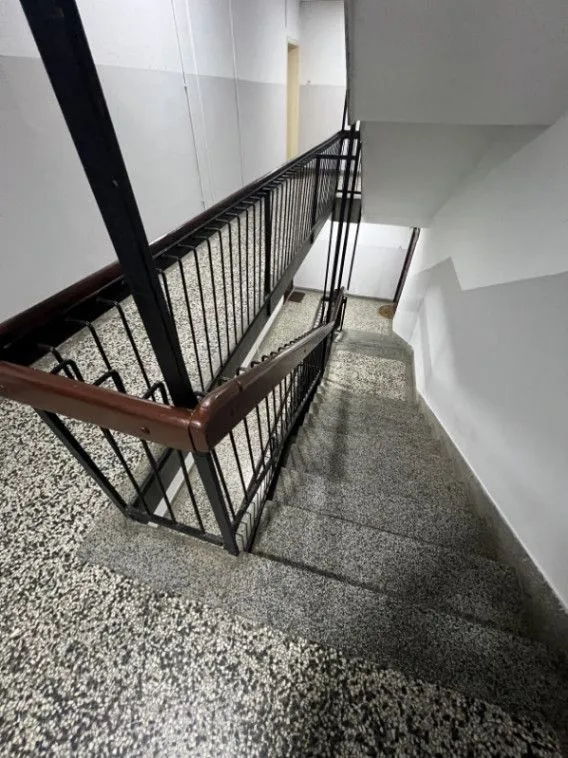 Prodaja, dvosoban stan, 70m², Centar, Bar