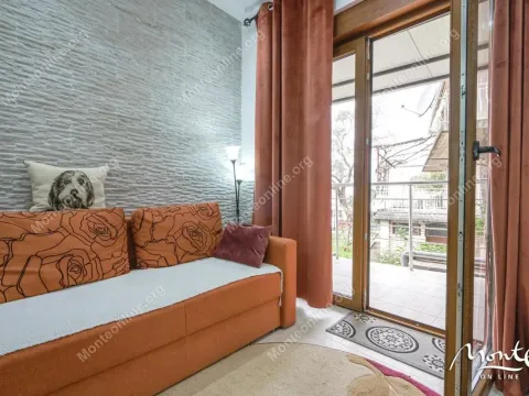 Sale, two bedroom apartment, 77m², Tivat, Crna Gora - image 20