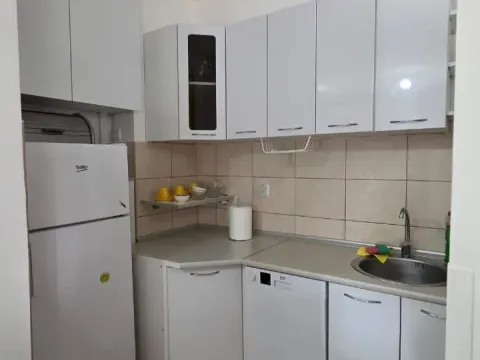 Prodaja, dvosoban stan, 62m², Blok 9, Podgorica - image 3