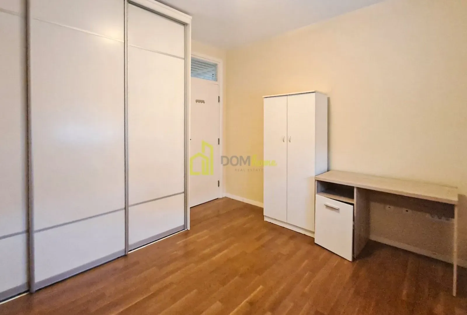 Izdavanje, dvosoban stan, 75m², Čeluga, Bar