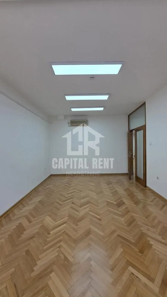 Rent, office space, 182m², Stari Grad, Beograd