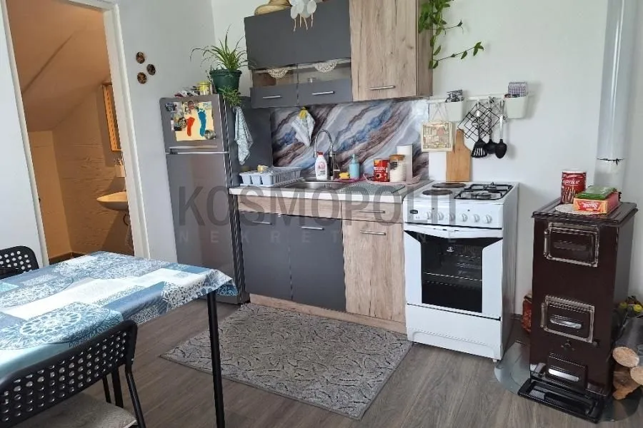 Sale, house, 51m², Voždovac Sve Podlokacije, Beograd