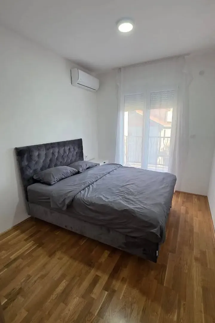 Prodaja, dvosoban stan, 70m², 1 maj, Podgorica