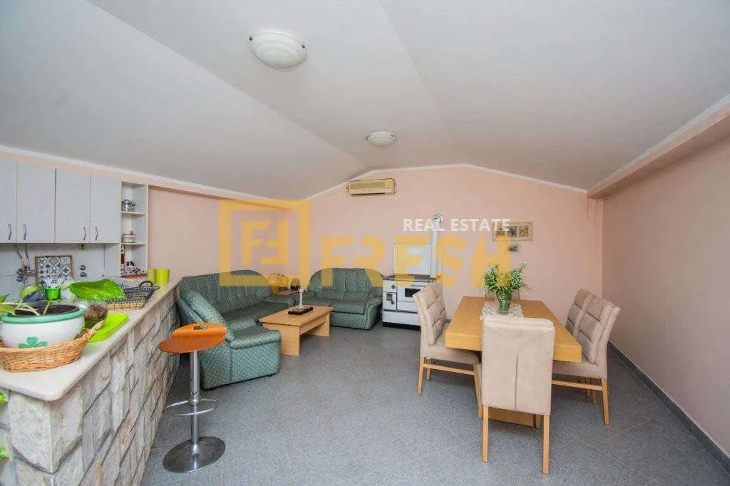 Rent, house, 450m², Zabjelo, Podgorica