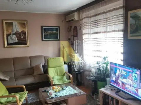 Stan in Grbavica