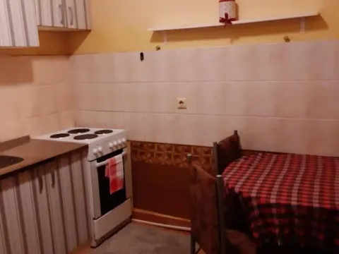 Izdavanje, jednosoban stan, 31m², Sajmište, Novi Sad - image 2