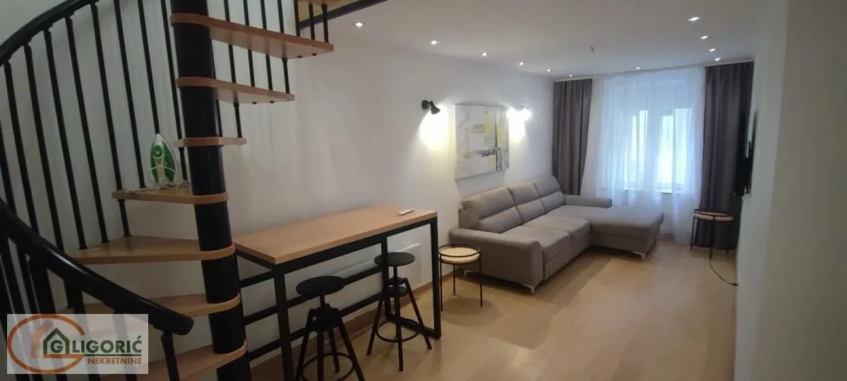 Prodaja, dvosoban stan, 44m², Stari Grad, Beograd