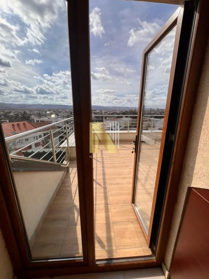 Prodaja, četvorosoban stan, 117m², Bulevar Evrope, Novi Sad Sve Podlokacije