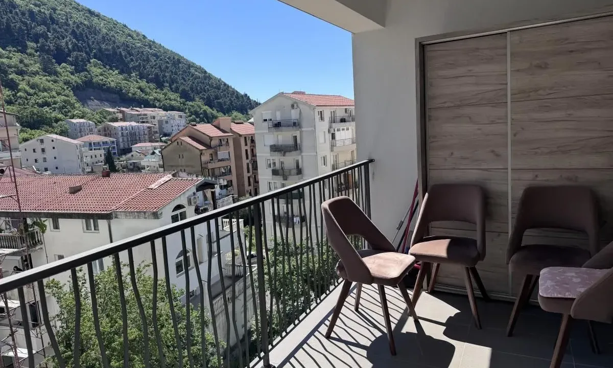 Prodaja, dvosoban stan, 66m², Budva, Crna Gora