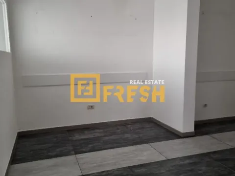 Rent, office space, 130m², Krivi Most, Podgorica - image 6
