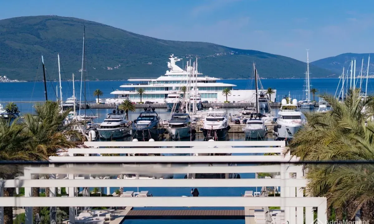 Prodaja, trosoban stan, 174m², Porto Montenegro, Tivat