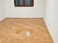 Izdavanje, dvosoban stan, 72m², Stari Aerodrom, Podgorica - image 7